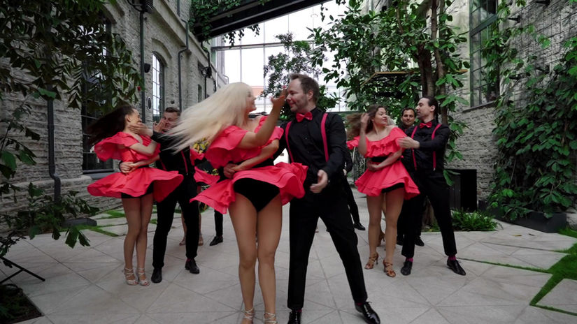 Bachata in Aatrium by Viktoria & Marcus